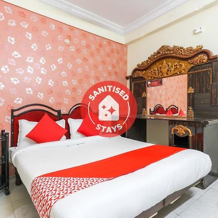 Oyo 62194 Pleasure Palace Hotel Indore Exterior foto