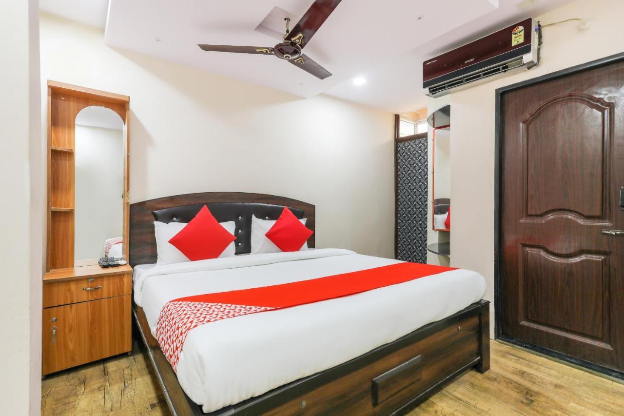 Oyo 62194 Pleasure Palace Hotel Indore Exterior foto