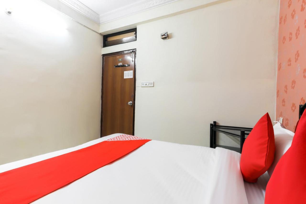 Oyo 62194 Pleasure Palace Hotel Indore Exterior foto